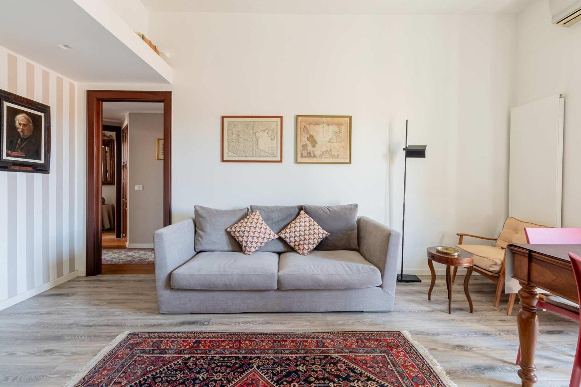 Homeby, Casa Melzo Chic In Porta Venezia Apartment *